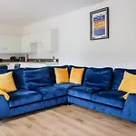 Tatil Evi Stunning With Hot Tub