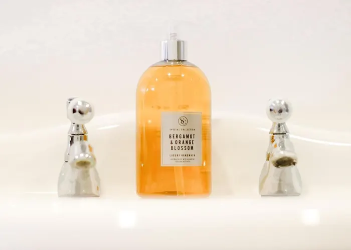 Stunning With Hot Tub * Harrogate