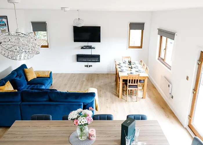 Holiday home Stunning With Hot Tub