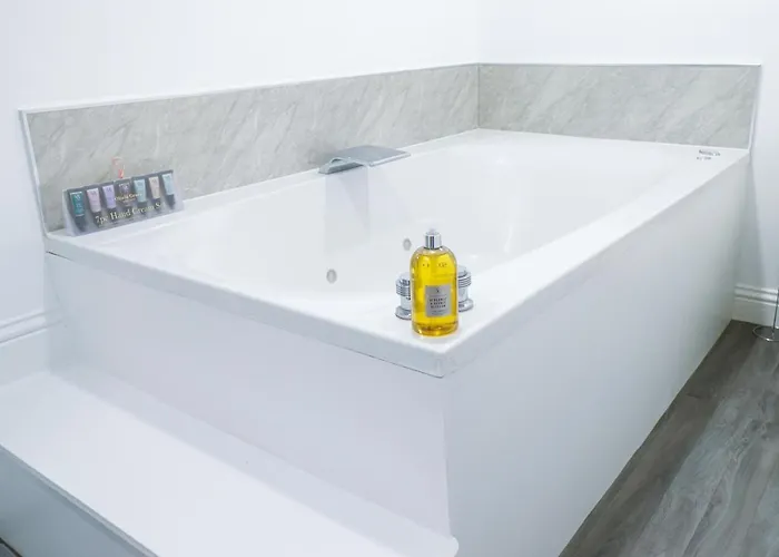 Stunning With Hot Tub * Harrogate