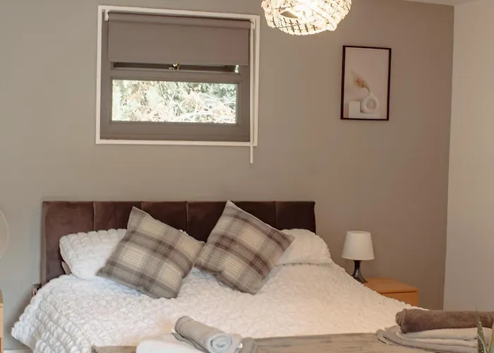 Stunning With Hot Tub Holiday home