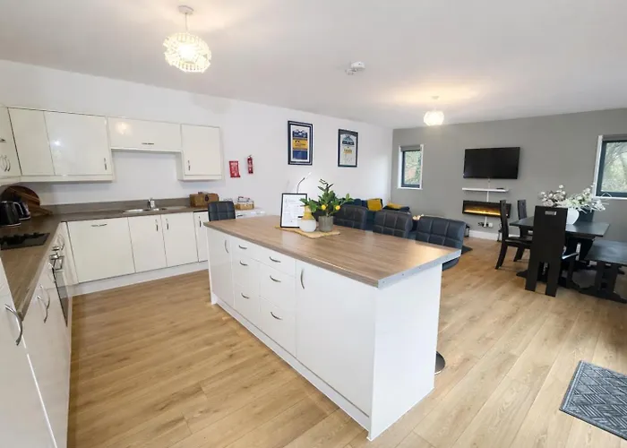 Holiday home Stunning With Hot Tub